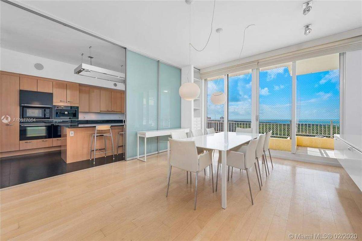 799 Crandon Blvd., PH2, Key Biscayne FL