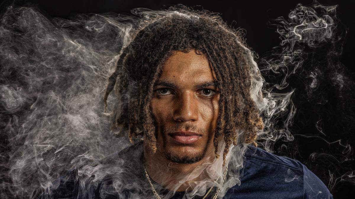 St. Thomas Aquinas High School corner back Justice Fitzpatrick strikes a pose during High School Football Media Day in Deerfield Beach, Florida on Saturday, August 2, 2025.