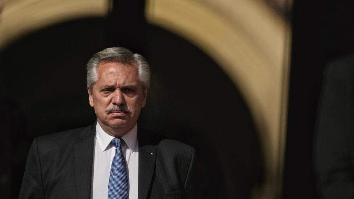 Argentina’s President Alberto Fernandez has invited Venezuela’s Nicolás Maduro and Miguel Diaz-Canel, of Cuba, to a Latin American summit in Buenos Aires.