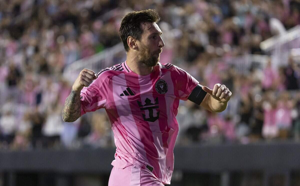 Inter Miami forward Lionel Messi (10) celebrates after scoring a goal against D.C. United in the second half of their MLS match at Chase Stadium on Saturday, Sept. 20, 2025, in Fort Lauderdale, Fla.