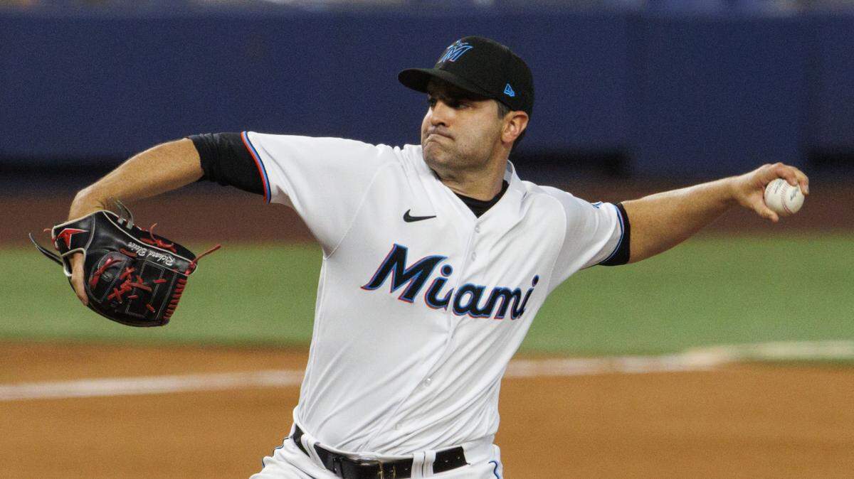 Miami Marlins pitcher Richard Bleier (35) pitches during the eleventh inning of a baseball game against the Pittsburgh Pirates at LoanDepot Park on Thursday, July 14, 2022 in Miami, Florida.
