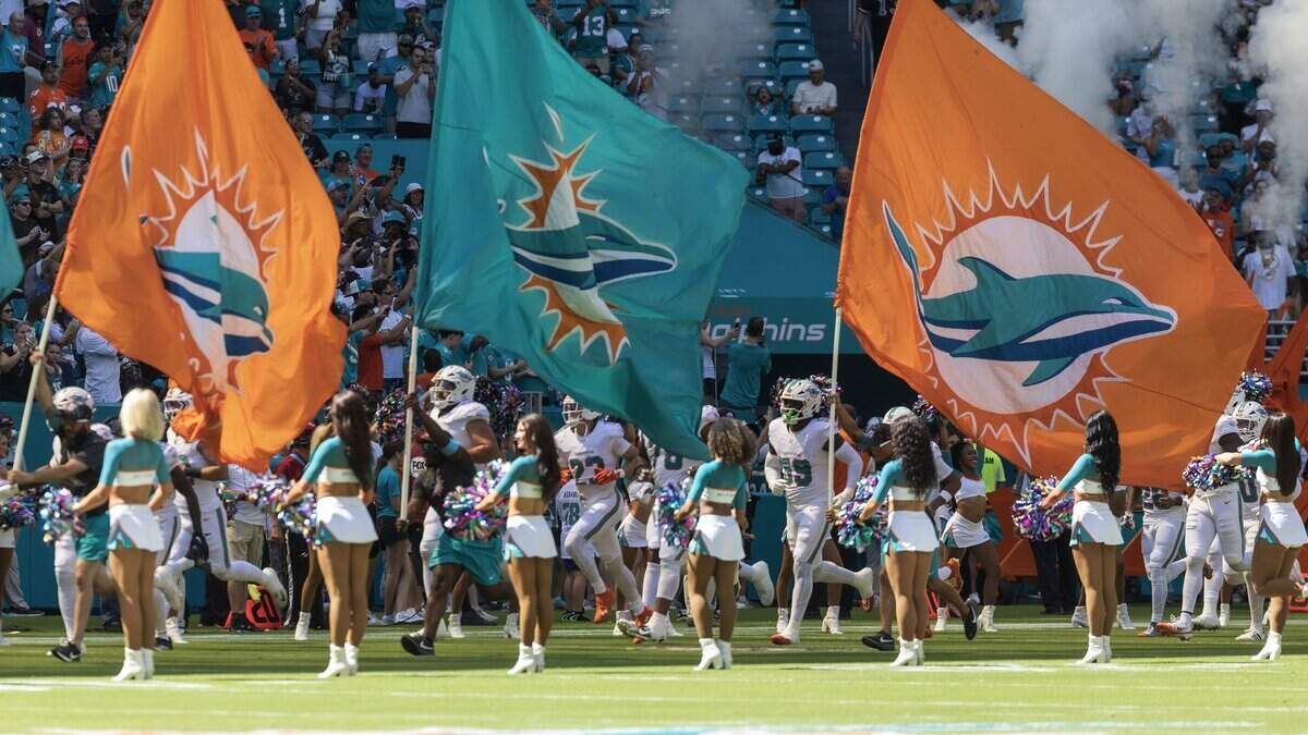 Dolphins raising season-ticket prices. Here’s the schedule | Miami Herald