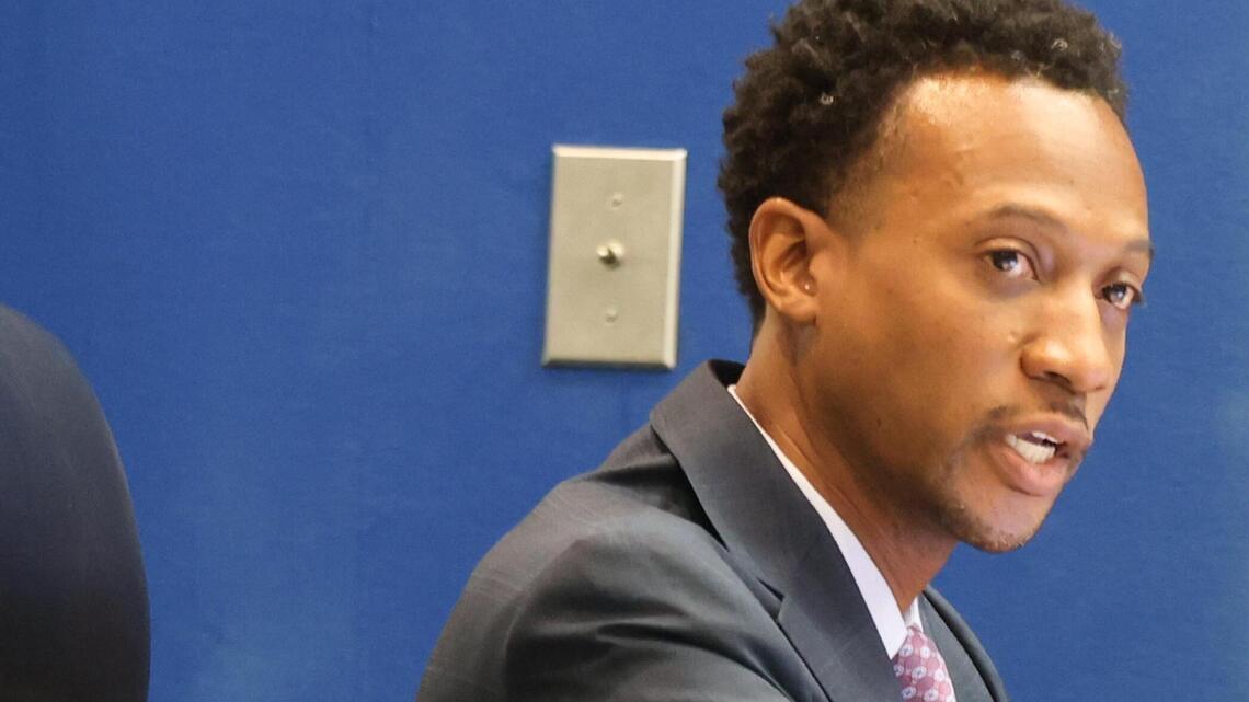 Broward College to consider firing President Torey Alston
