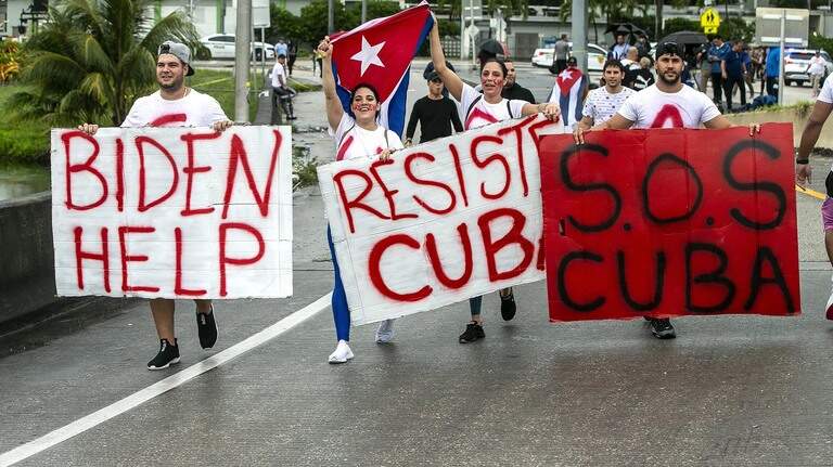 Cuba blackmails U.S. with exodus. Biden responds with a weak, ill-timed policy | Opinion