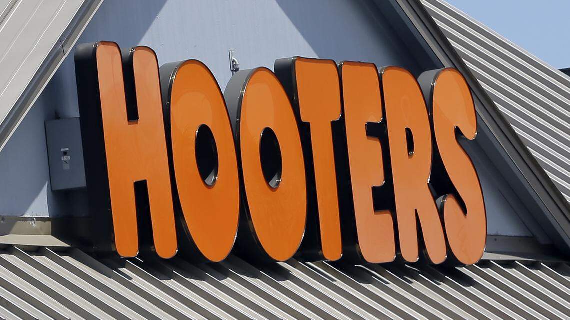 Hooters