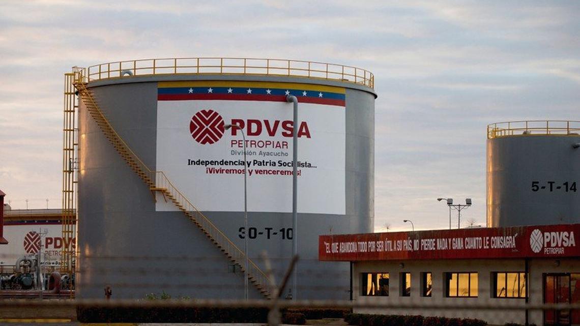 Trump quietly renews Chevron’s license in Venezuela, marking shift in U.S. policy