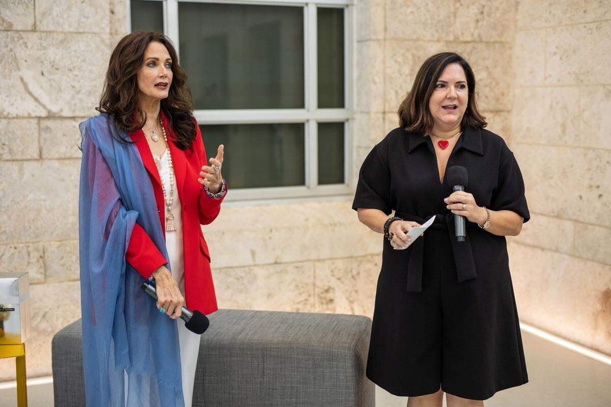 Lynda Carter and Silvia Karman Cubiñá at the launch for the Bass’ new exhibit, “Technology/Transformation: Wonder Woman 1978-79.”