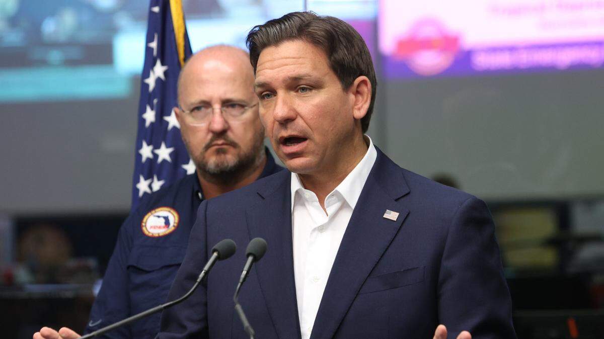 Foto de archivo. El gobernador de Florida, Ron DeSantis, ha dado instrucciones para que se convoquen “de inmediato” elecciones especiales a fin de cubrir los escaños que potencialmente dejarán libres dos congresistas representantes de este estado y quienes han sido convocados para la próxima Administración en la Casa Blanca.