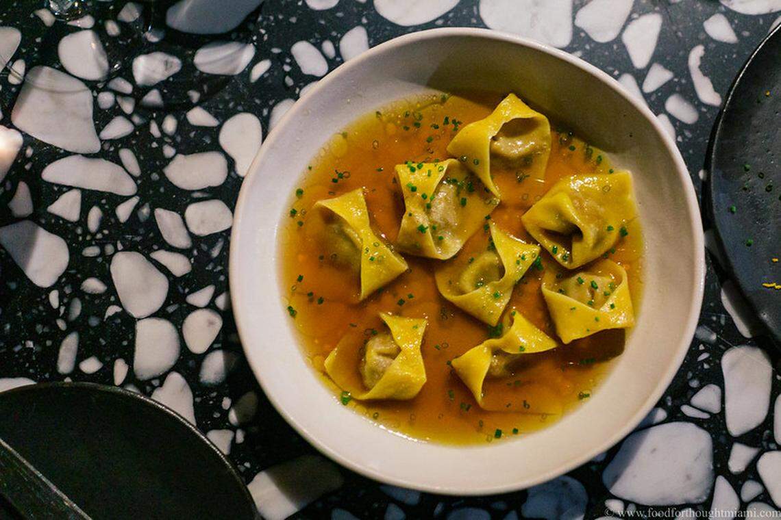 Tortellini en brodo at Boia De