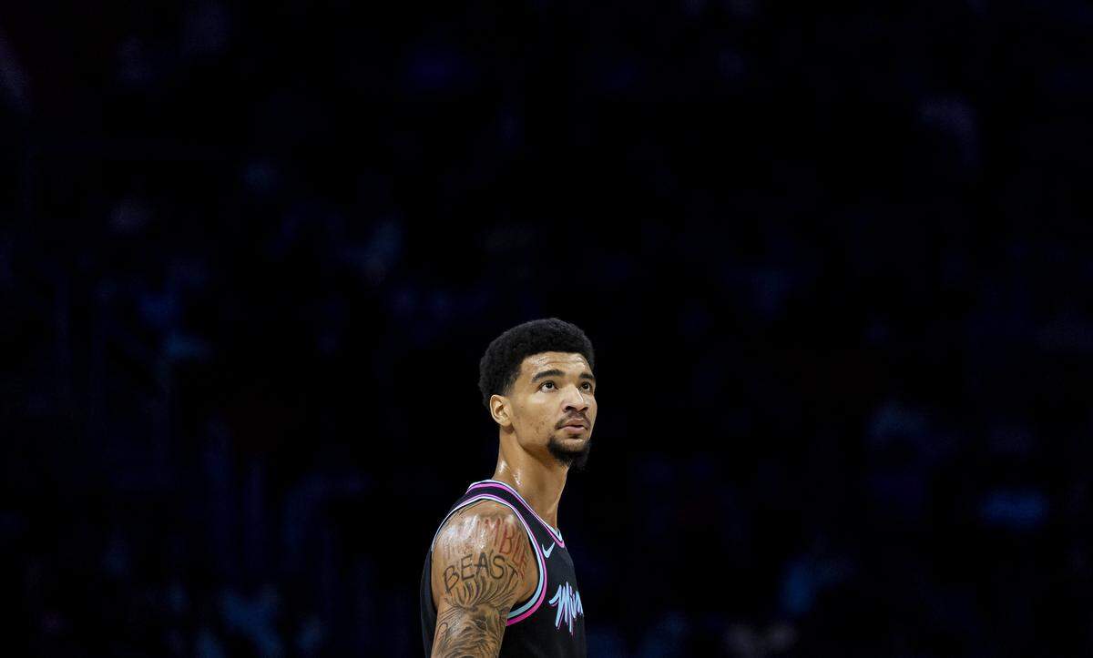 Miami Heat center Kel'el Ware (7) looks on in the first half of his NBA game against the Cleveland Cavaliers at Kaseya Center on Nov. 12, 2025, in Miami.