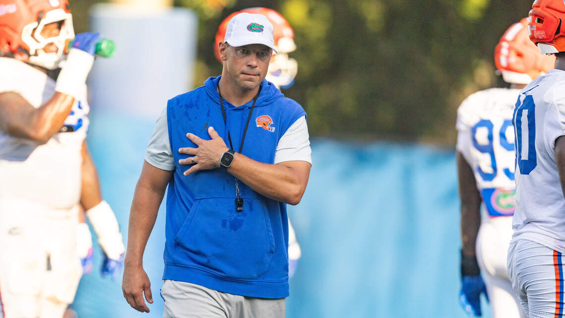 Florida Gators seeking consistency at QB as Jon Sumrall era begins vs. FAU