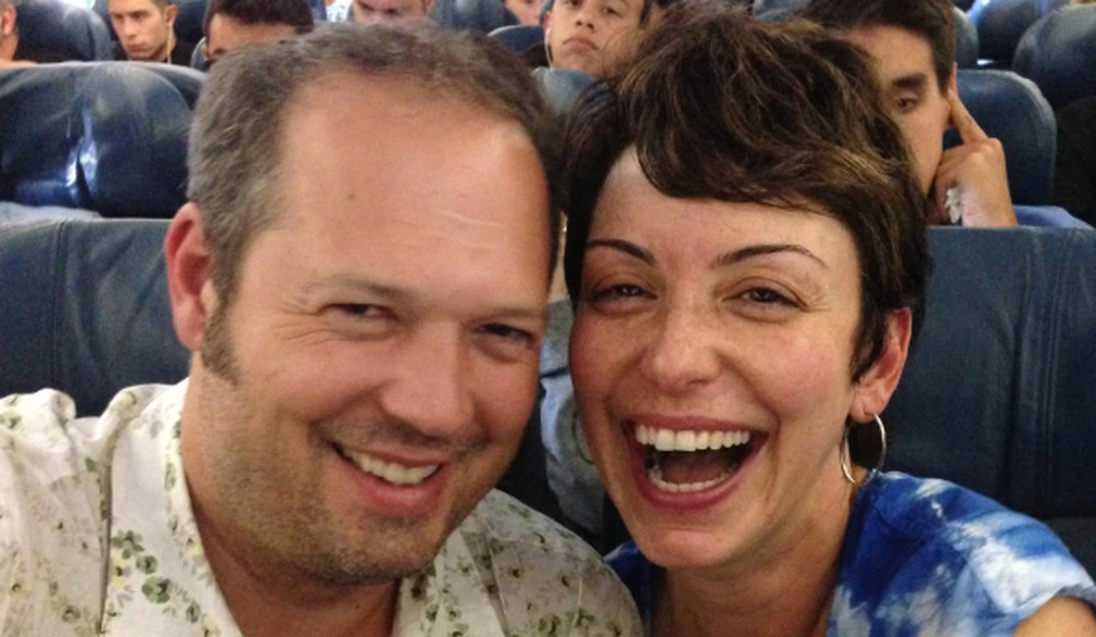 Belkys Nerey and Demetri Mouratis met on a flight from Athens to New York City in 2013.