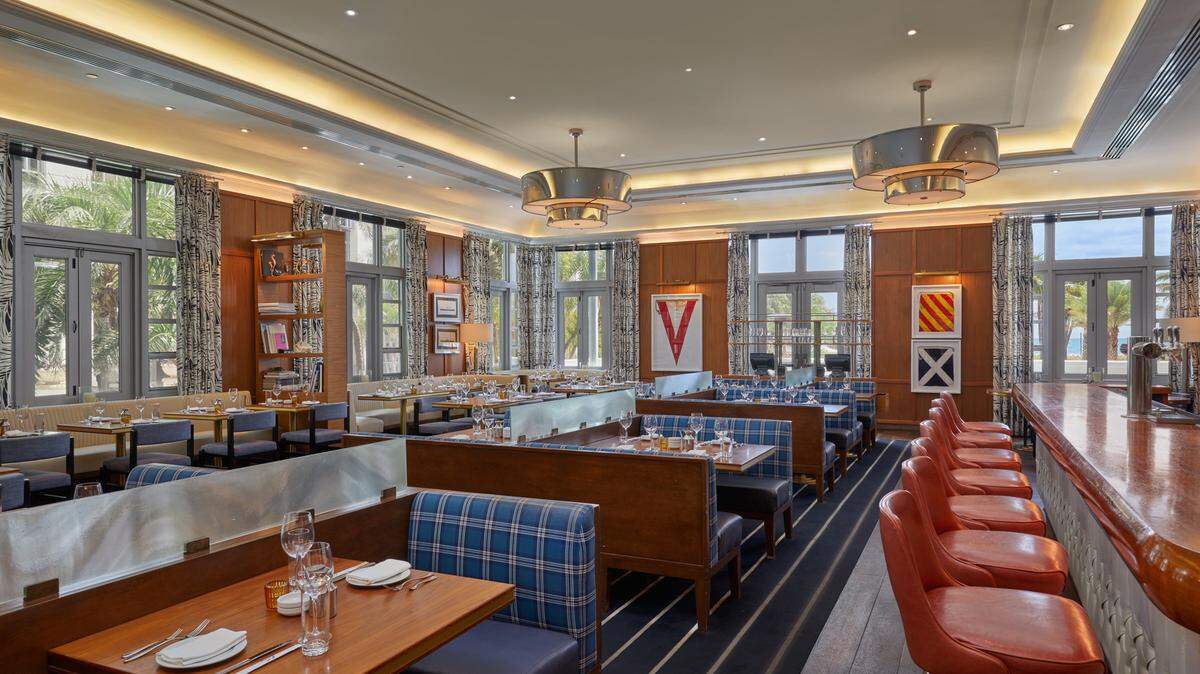 Lure Fishbar at the Loew’s Miami Beach Hotel has closed for good.