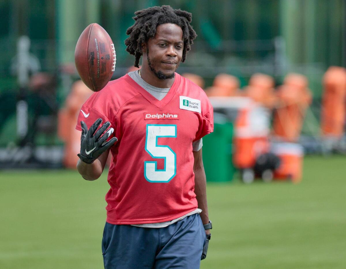 Miami Dolphins quarterback Teddy Bridgewater (5) tosses the ball during practice at Baptist Health Training Complex in Miami Gardens on Wednesday, October 12, 2022.