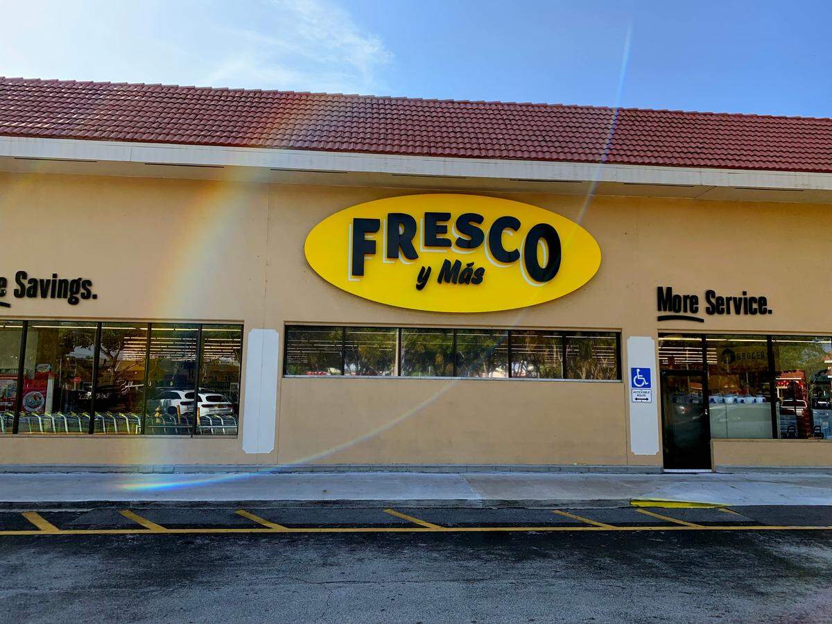 El Fresco y Más en el TJ Maxx Plaza en 7480 SW 117 Ave. en Kendall el 16 de diciembre de 2022.