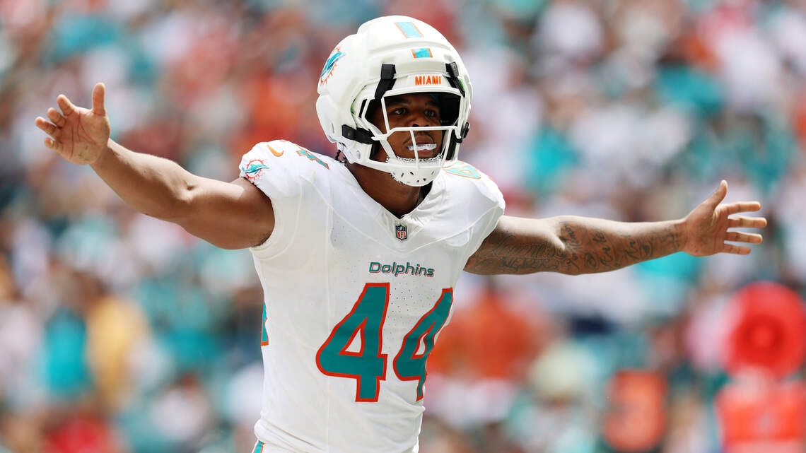Here’s why Dolphins coach Jeff Hafley challenged EDGE Chop Robinson