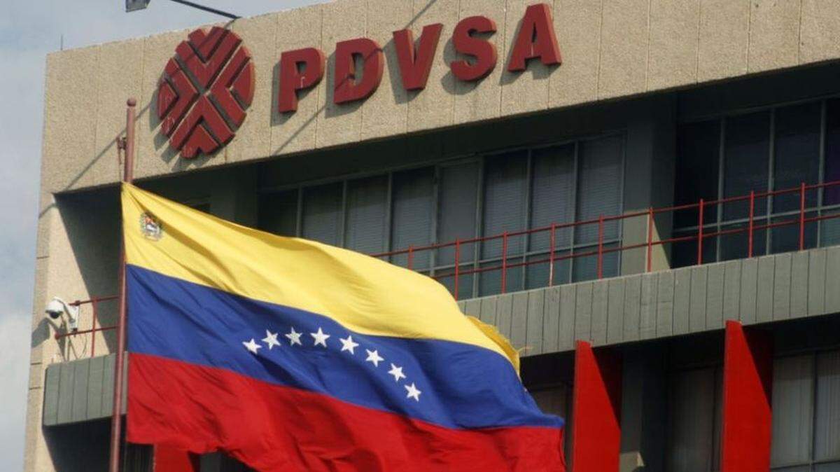 Las sanciones de Estados Unidos han hecho mella en la fortuna del monopolio petrolero venezolano PDVSA.