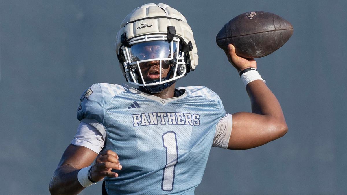 Florida International University quarterback Keyone Jenkins sets up to pass during practice drills on campus in Miami, Florida on Thursday, August 15, 2024.