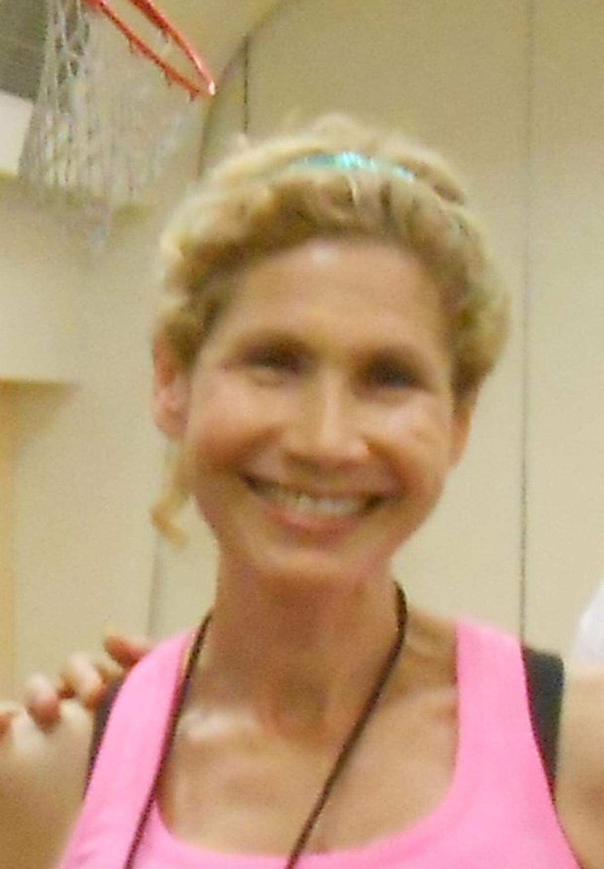 Amy Hollub