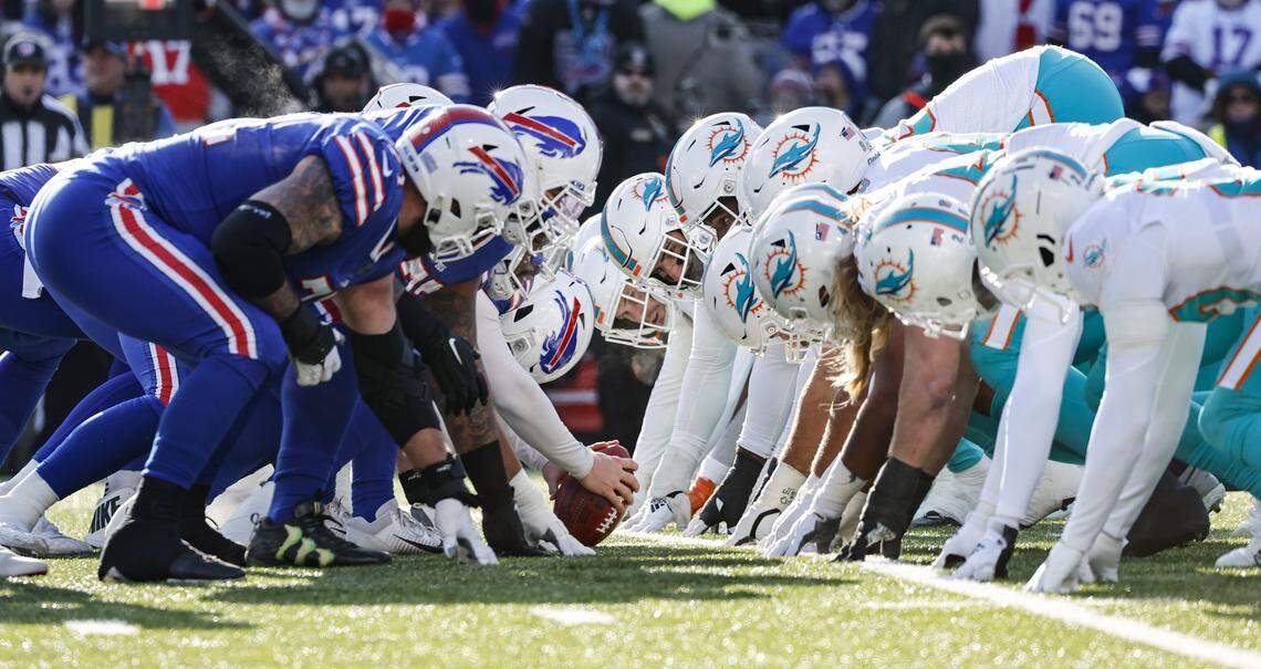 Miami Dolphins and the Buffalo Bills line up in the fourth quarter of the NFL wild-card football game at Highmark Stadium, Orchard Park, NY, on Sunday, January 15, 2023.