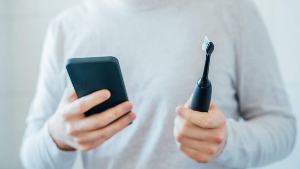 Smart toothbrushes now come with cameras and AI. But can they really help you brush your teeth better?