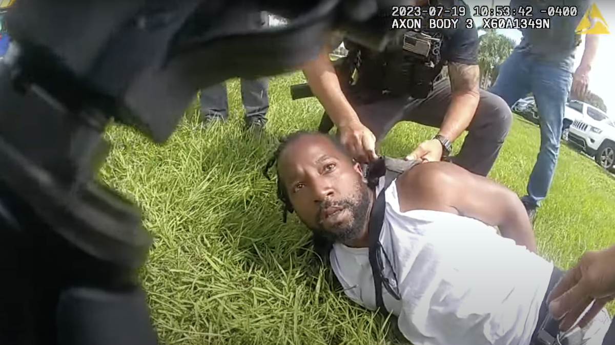 Errol Leath was tackled by police after they mistook him for a murder suspect, according to a lawsuit filed in Broward Circuit Court.