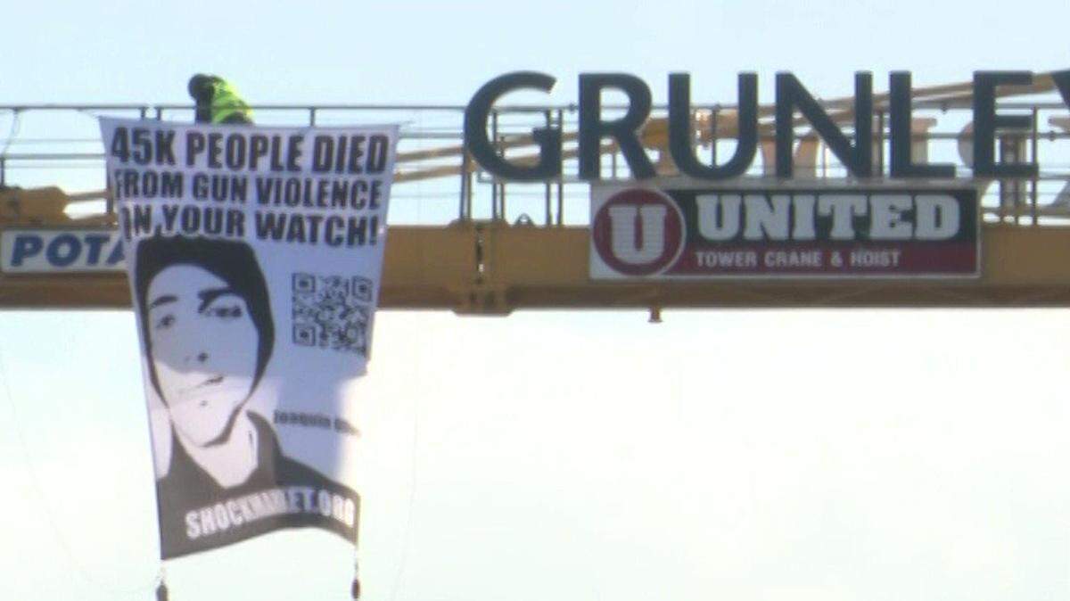 Manuel Oliver was atop a crane near the White House to call attention to his son’s death on the fourth anniversary of the mass shooting at Marjory Stoneman Douglas High School in Parkland.