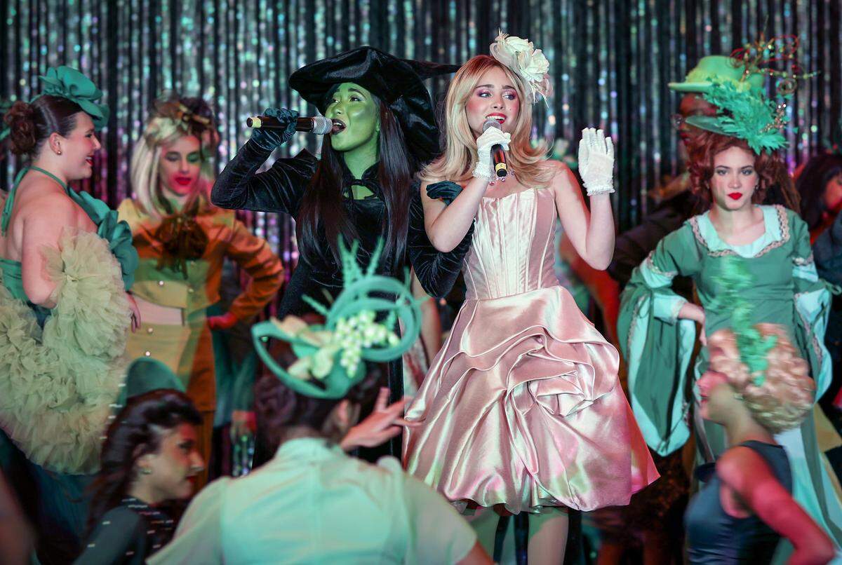Theater students from Miami Arts Studio Middle School perform the play “Wicked” during 2027 Francisco R. Walker Teacher of the Year at the DoubleTree by Hilton Hotel Miami Airport & Convention Center on Wednesday, January 28, 2026, in Miami, Florida. 