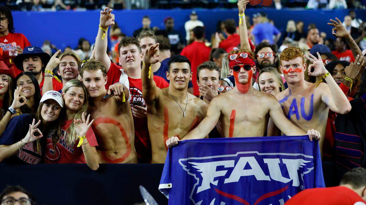 Florida Atlantic Owls fans show their support during the first half of the Men’s Basketball Championship National Semifinal against the San Diego State Aztecs at NRG Stadium in Houston, Texas on Saturday, April 1, 2023.