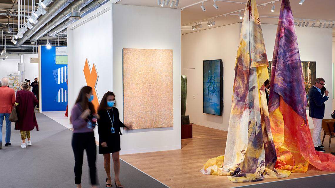 No hugging, no shaking hands: Here’s a look at COVID rules for Miami Art Week fairs