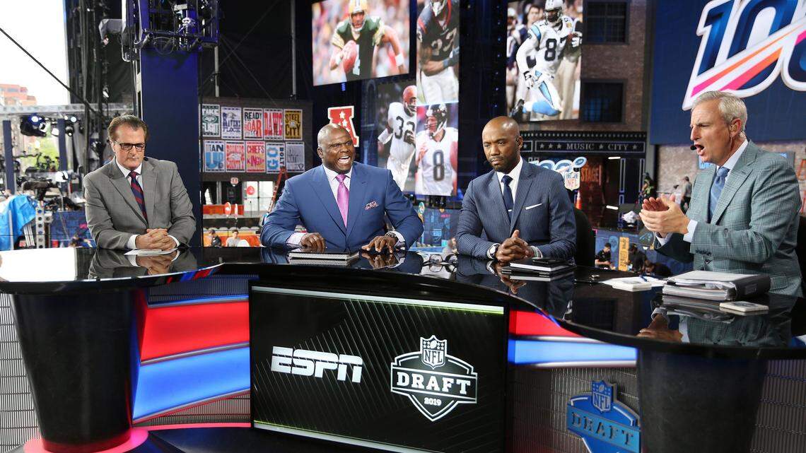 ESPN draft analyst, including ESPN’s Mel Kiper Jr., left, along with Booger McFarland, Louis Riddick, and Trey Wingo during the 2019 NFL Draft.