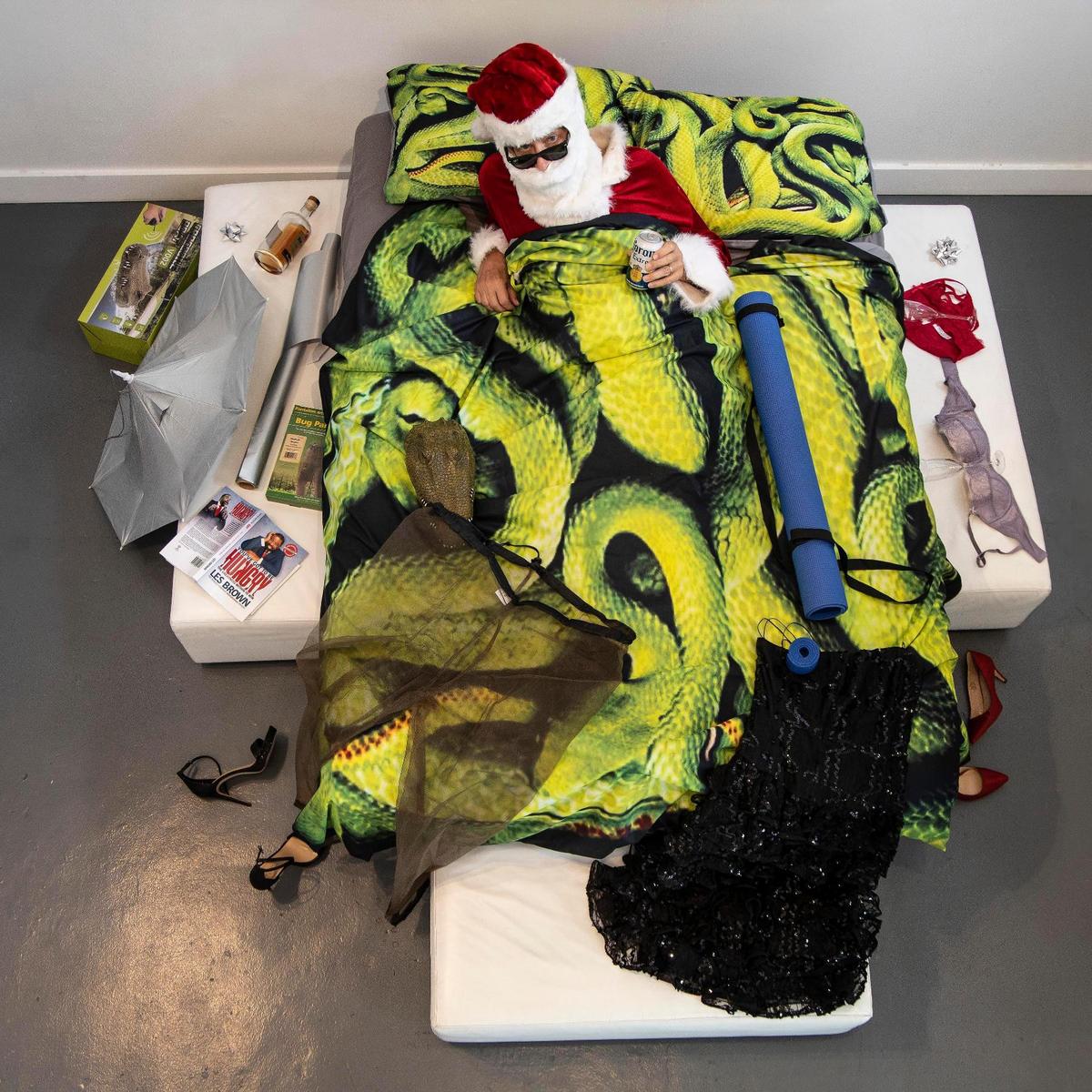 Python bedding set