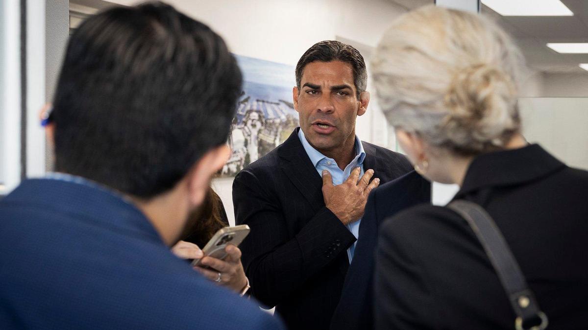 Ethics commission is investigating Miami Mayor Francis Suarez’s work for a developer