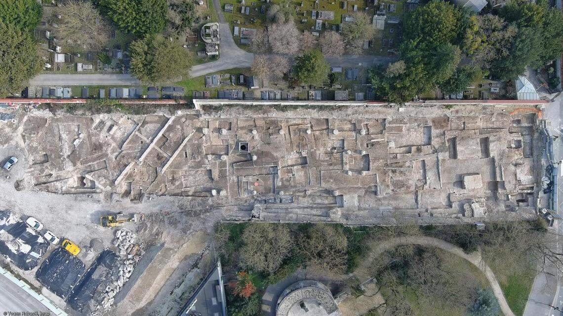Public spa or elite mansion? 1,800-year-old Roman complex poses mystery in France