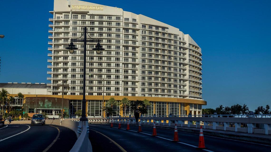 Miami hotel implosion comes with dust cloud, and closed streets, bridge