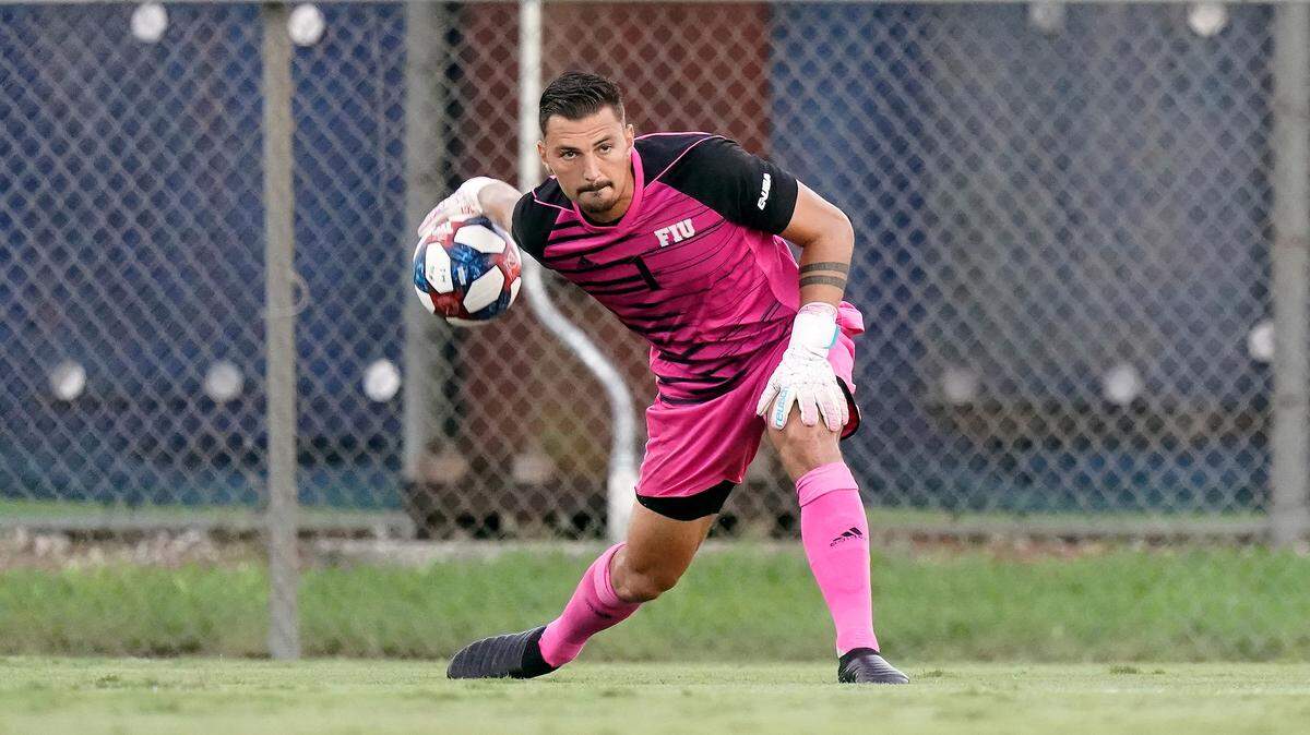 FIU goalkeeper Daniel Gagliardi (1) plays against James Madison University. FIU won the match 3-1 on Aug. 31.