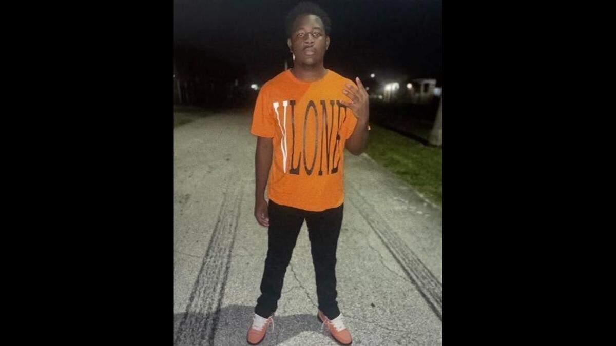 Tyler Henderson, 17.