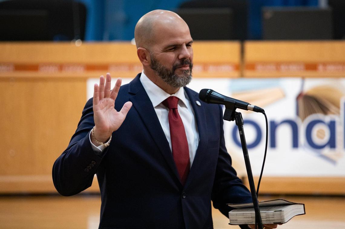 Roberto Alonso is sworn in as a new Miami-Dade School Board member on Tuesday, Nov. 22, 2022. Gov. DeSantis endorsed him.
