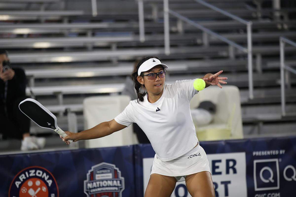 Professional pickleball player Bobbi Oshiro