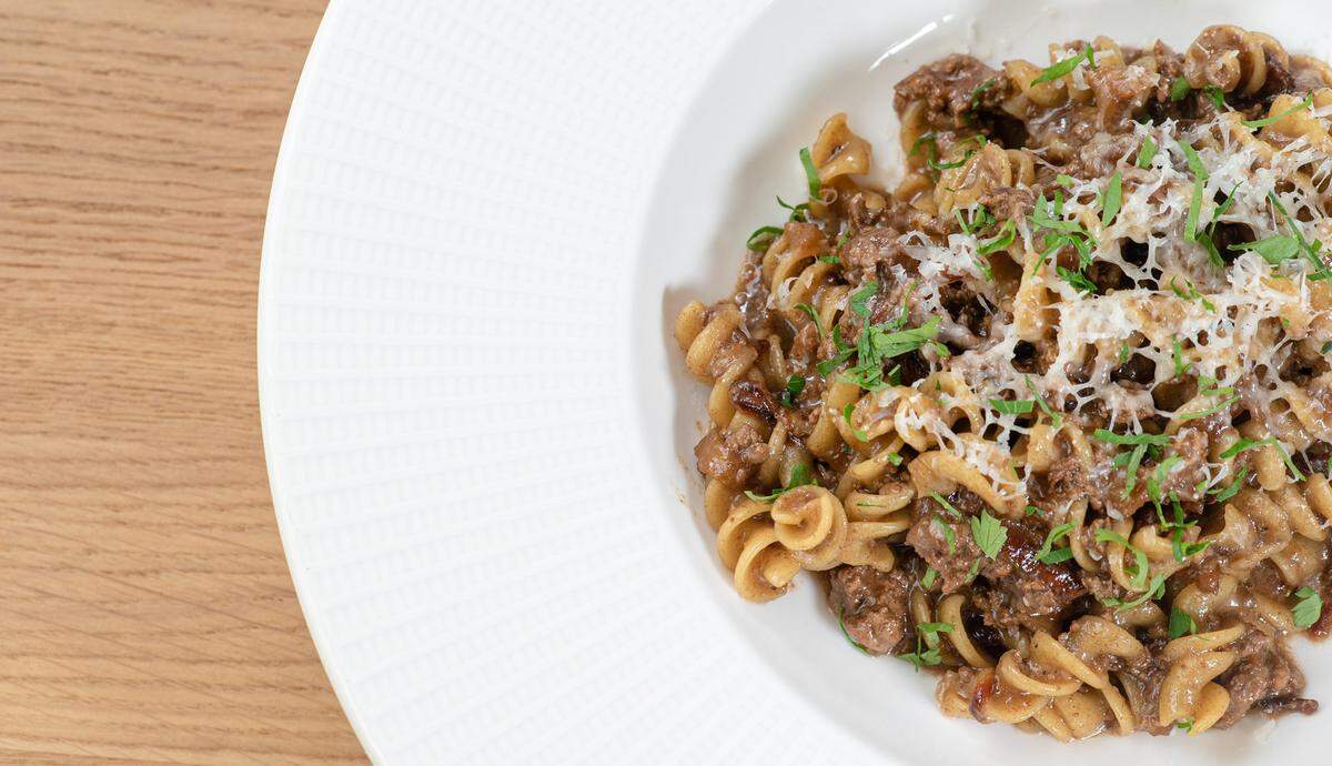Fusilli with chicken livers at Navé.