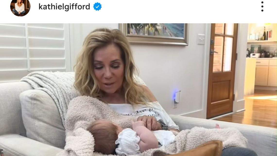 kathie lee gifford singing to grandchild