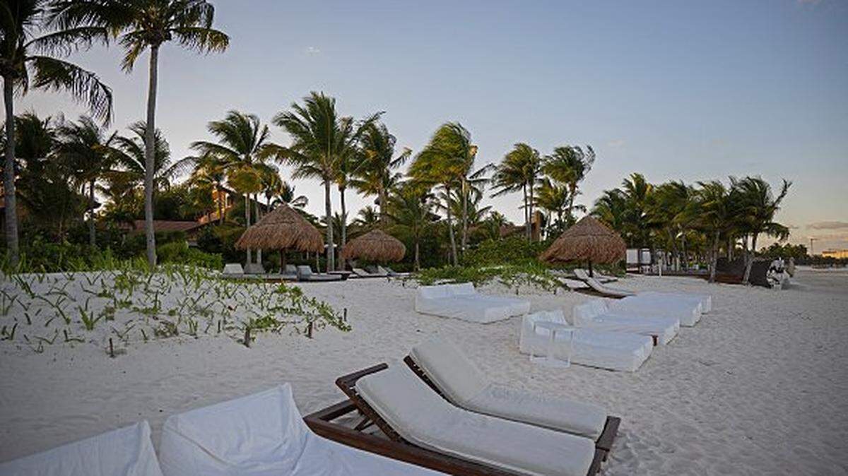 This image shows beach facilities at the Mayakoba resort, in Playa del Carmen, state of Yucatan, Mexico, on March 21, 2026. Uruguay will stay at the Fairmont Mayakoba resort in Playa del Carmen during the 2026 Football World Cup. (Photo by Carl de Souza / AFP via Getty Images)