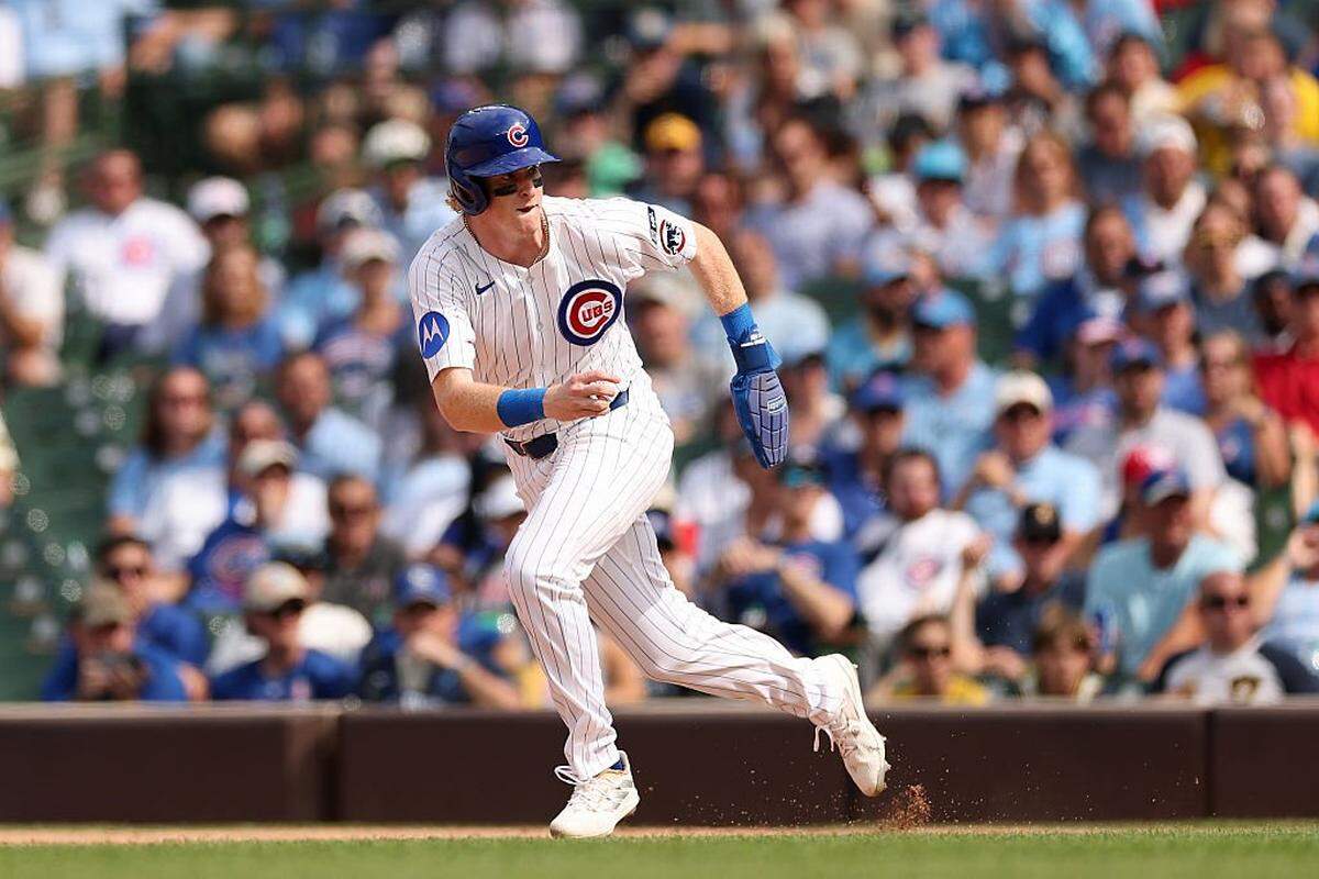 CHICAGO, ILLINOIS - AUGUST 18: Owen Caissie #19 of the Chicago Cubs in action against the Milwaukee Brewers during the seventh inning in game one of a doubleheader at Wrigley Field on August 18, 2025 in Chicago, Illinois. (Photo by Luke Hales/Getty Images)