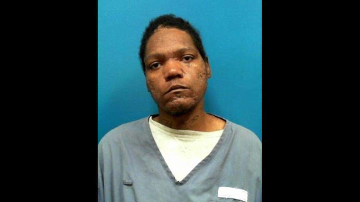 Lamar Thurman in 2017 as he began a 15-month prison stint for carjacking, robbery and aggravated battery on a senior citizen