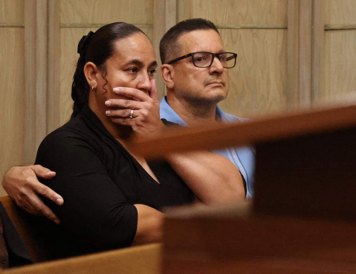 Family members react in disbelief as guilty verdicts on counts 1, 3, and 6 are read against Daniel Ramos-Aviles during his trial at the Richard E. Gerstein Justice Building in Miami on Thursday, Sept. 4, 2025. Ramos-Aviles was convicted of molesting three young girls over a 10-year span in a case overseen by Judge Marisa Tinkler Mendez in Courtroom 4-6.
