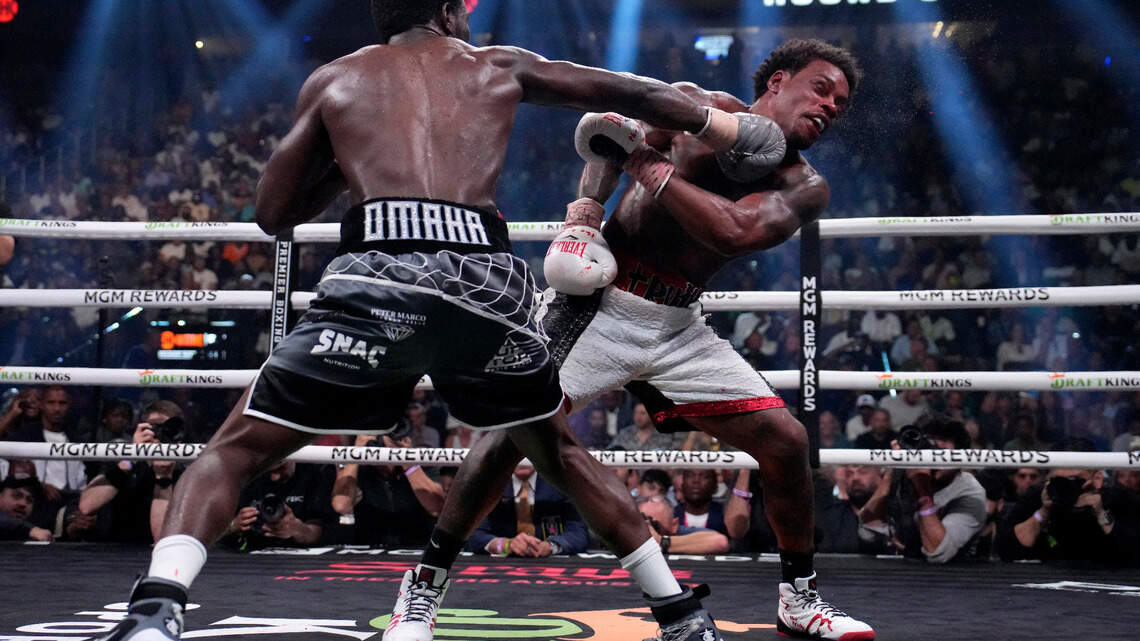 Boxing in 2023 brings unification bouts, but loses a major broadcast partner
