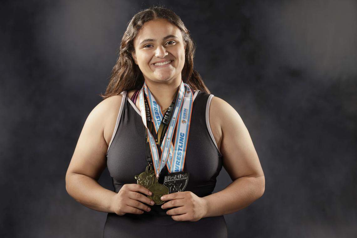 Zeinab Mourad, Douglas