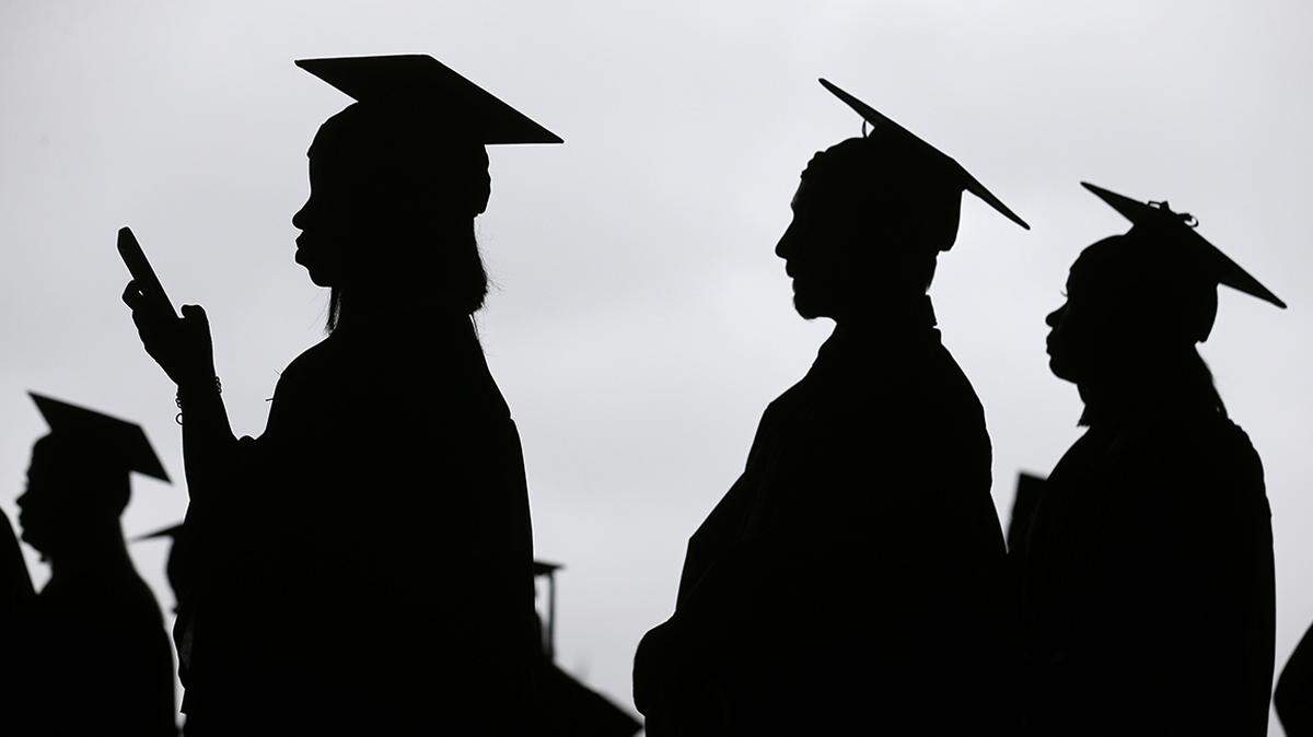 President Joe Biden is set to address the possible cancellation of student loan debt Wednesday, according to multiple media outlets. Here’s how many Kentuckians could see relief from such a proposal, according to the Kentucky Center for Economic Policy and LendingTree.