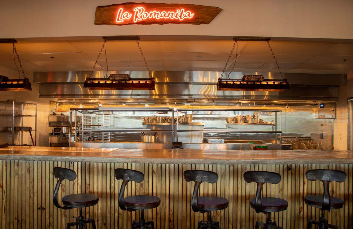 The bar at La Romanita in Hialeah.