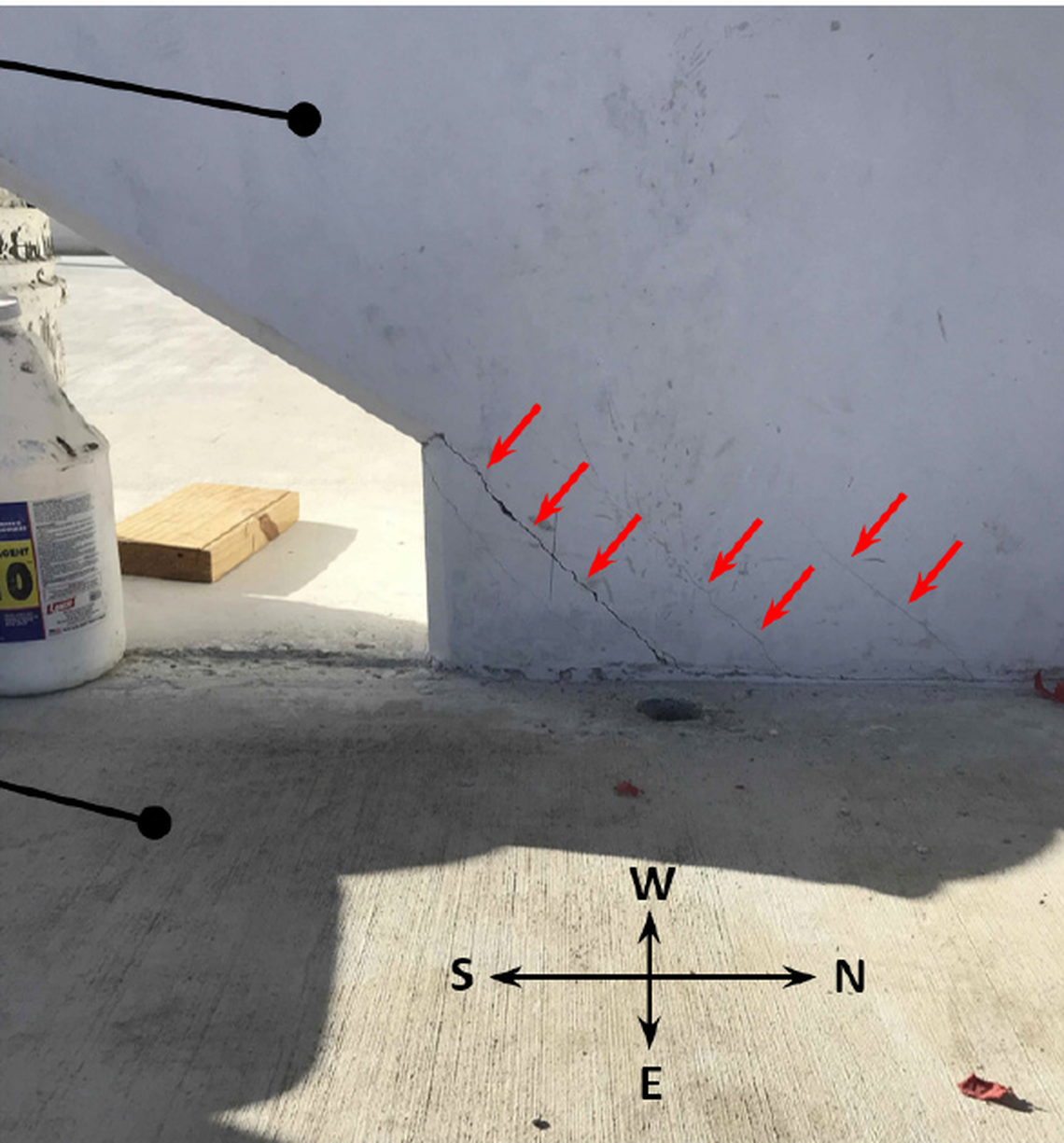 Photograph showing cracking at southeast corner of truss member 11 near where it met the deck. Captured on Feb. 26, 2018, at 8:38 a.m.